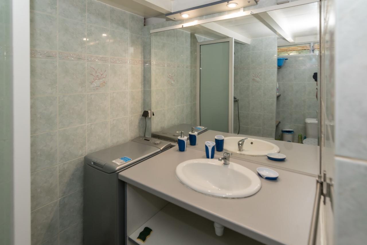 Superbe Studio En Duplex, Vue Sur Mer Et Piscine Apartment Le Gosier  Exterior foto