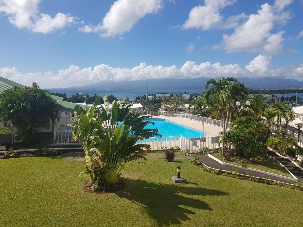 Superbe Studio En Duplex, Vue Sur Mer Et Piscine Apartment Le Gosier  Exterior foto